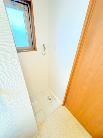 クレア大牟田駅前の設備|洗濯機置き場　他号室の写真の為異なる場合は、現況優先とします。