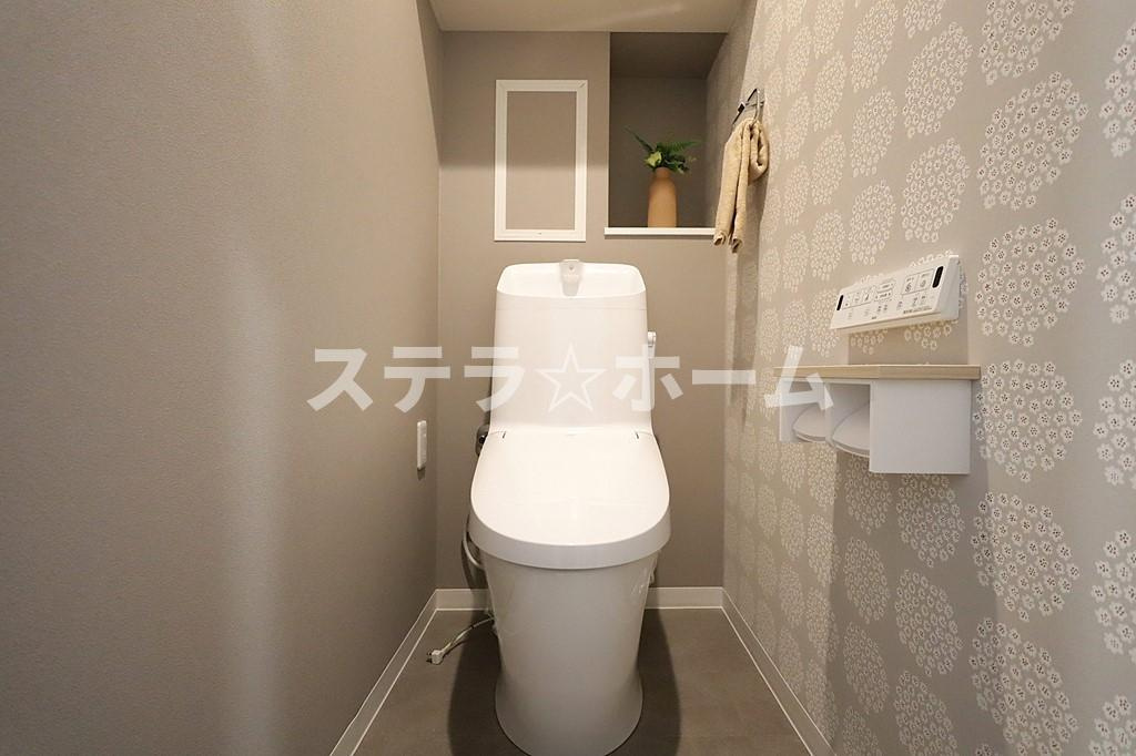 エルグラン小阪アーバンコンフォートのトイレ|落ち着いたトイレです