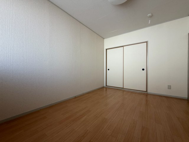 【居間・リビング】 | ネオシティ中島　A