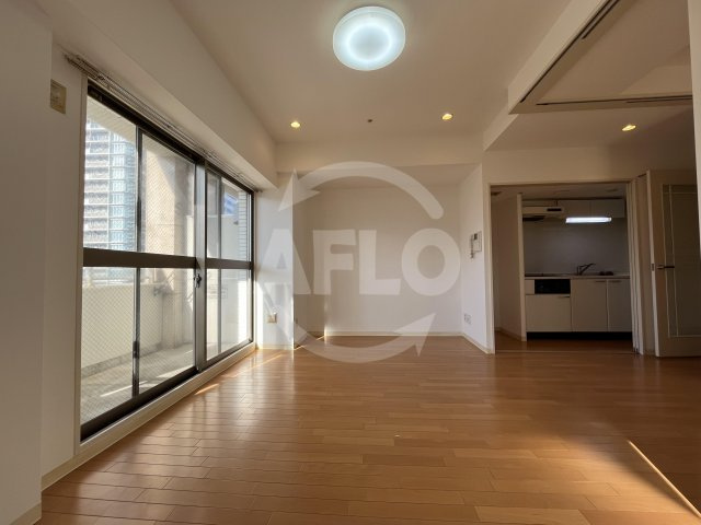 アリス・マナーガーデン新町　堀江小学校区の居間・リビング|アリス・マナーガーデン新町　リビング