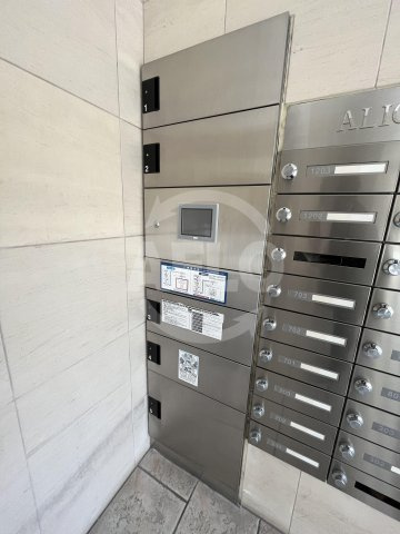 アリス・マナーガーデン新町　堀江小学校区の設備|アリス・マナーガーデン新町　宅配ボックス
