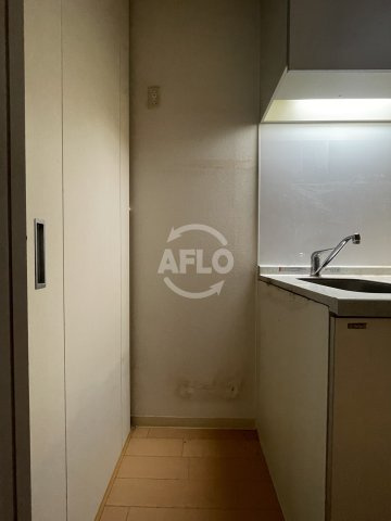 URBAN FLATS中之島の設備|La Douceur中之島（ラドゥセール中之島） 冷蔵庫置き場