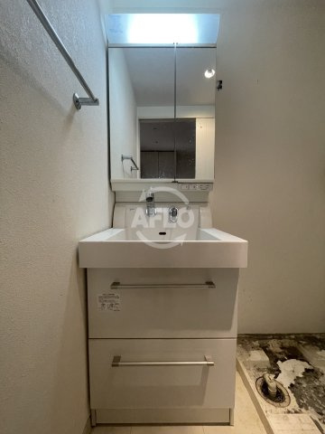 URBAN FLATS中之島の独立洗面台|La Douceur中之島（ラドゥセール中之島） 独立洗面台