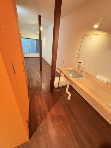 bikers associated residenceの内装