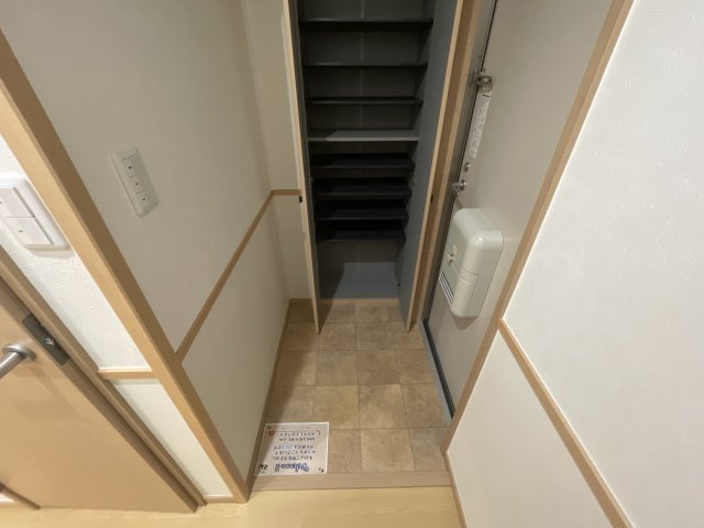 シェーン　メーアの玄関