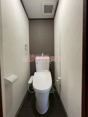 友愛ビルのトイレ|ゆったりとした空間のトイレです