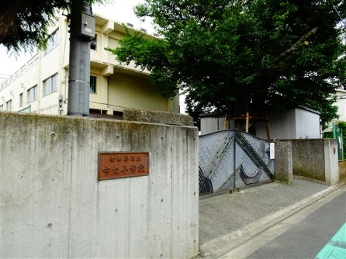 NTPRレジデンス下馬の周辺|【小学校】世田谷区立中丸小学校まで925ｍ