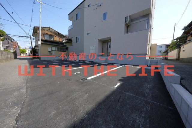 シャノワール久留米【10.000円キャッシュバック対象物件】の駐車場|※同シリーズ別物件の写真　※現状優先