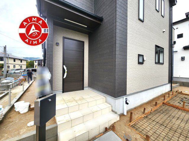 福岡市南区柏原6丁目第1-2棟（A号棟）の内観：施工例|おでかけの時も帰った時も、「我が家」を最初に感じでもらえる素敵な空間に。