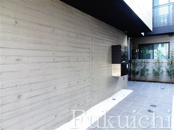 オークプレイス学芸大学のエントランス