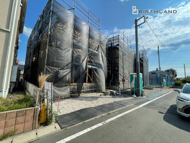 新築戸建・新築建売　太田市市場町第6　毛里田小学校・毛里田中学校の前面道路含む現地写真