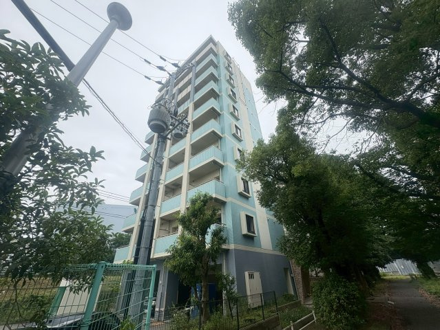 ビスタ江坂南
