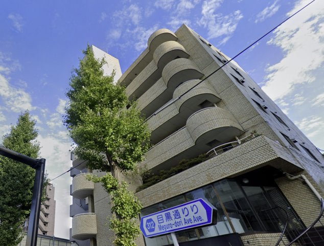 柿ノ木坂ロイヤルコーポの外観