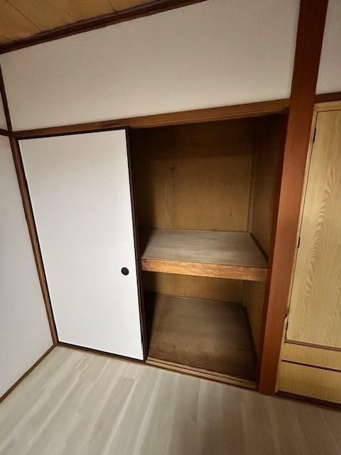 秋津戸建の収納