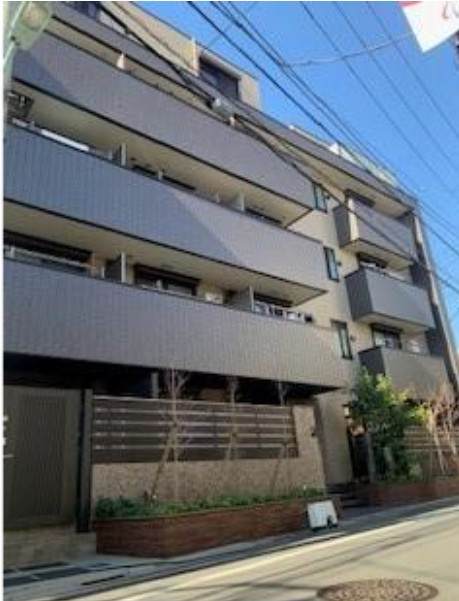 グランドニコスの外観