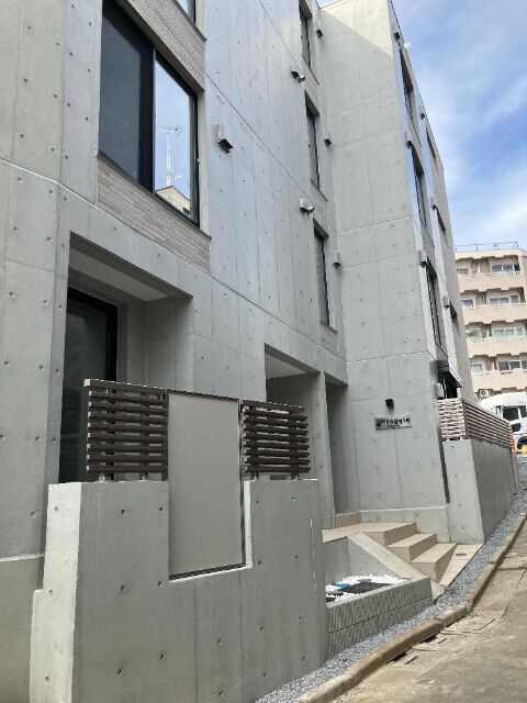 CREAL学芸大学 