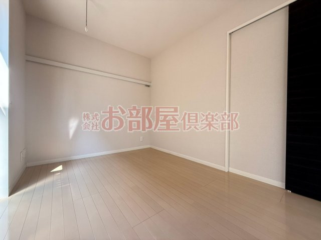 シャーメゾン国分　B棟の寝室