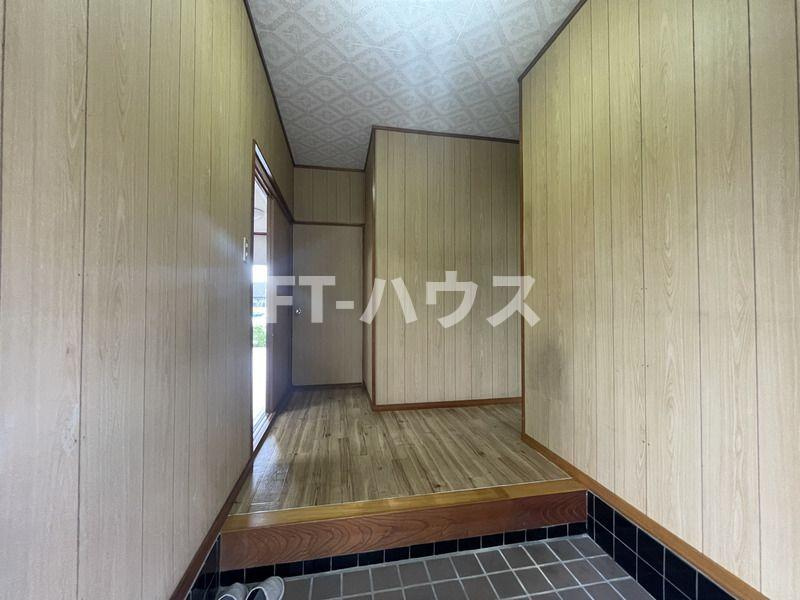 千葉市花見川区長作台一丁目戸建ての内装