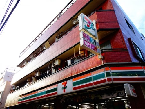 パインクレストコートの周辺|【コンビニエンスストア】セブン-イレブン世田谷三宿1丁目店まで188ｍ
