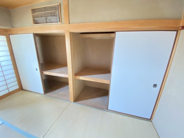 レークヒルIの収納