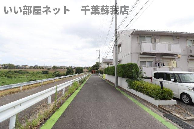 ファーストヴューラ弐番館の周辺