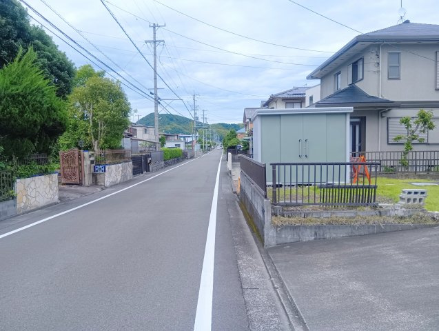 【前面道路含む現地写真】の画像