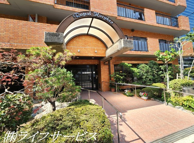 【エントランス】 | ロイヤルハイツ新大阪 | エントランス
