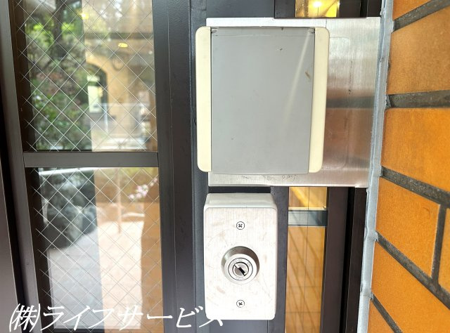 【防犯設備】 | ロイヤルハイツ新大阪 | 夜間オートロック有