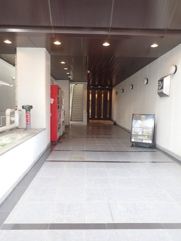 後楽園キャステールのエントランス