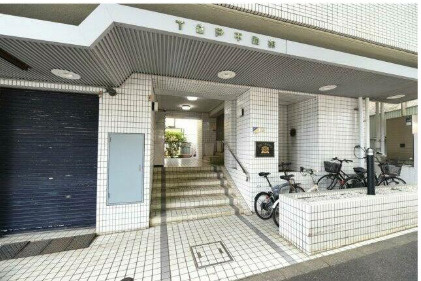 トップ不動前のエントランス