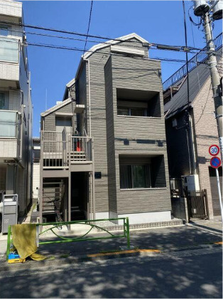 HOUS FRIEDEの外観