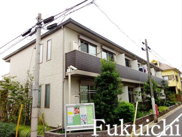 フミール・Kの外観
