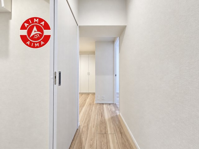 ライオンズマンション長住南第2の内装|リビングの賑やかさと寝室の静けさを心地よく分ける、機能的な動線レイアウト。