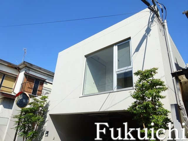 FLAT FIVEの外観