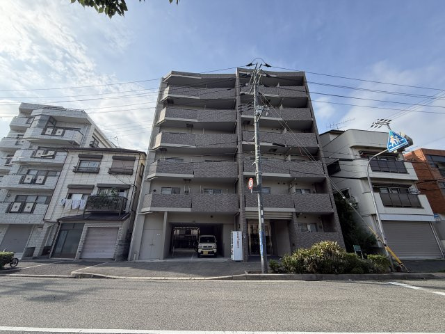 レシェンテ六甲の外観