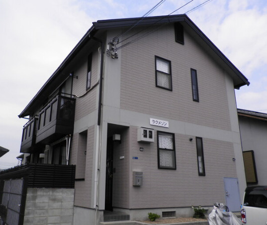 上田ラクメゾンB