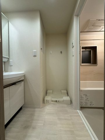 プレサンス　ロジェ　丸の内　PRIME　CASA　名古屋市賃貸　仲介手数料無料の洗面所