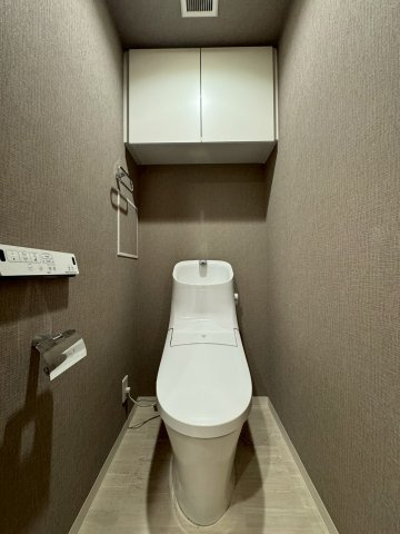 プレサンス　ロジェ　丸の内　PRIME　CASA　名古屋市賃貸　仲介手数料無料のトイレ