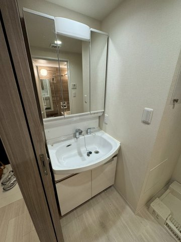 プレサンス　ロジェ　丸の内　PRIME　CASA　名古屋市賃貸　仲介手数料無料の洗面所