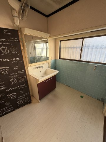 宮野K戸建の洗面所