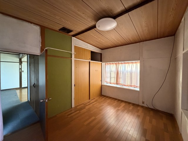 宮野K戸建の洋室