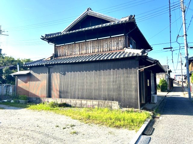 加古川市上荘町国包　戸建の外観|落ち着いた雰囲気の外観です