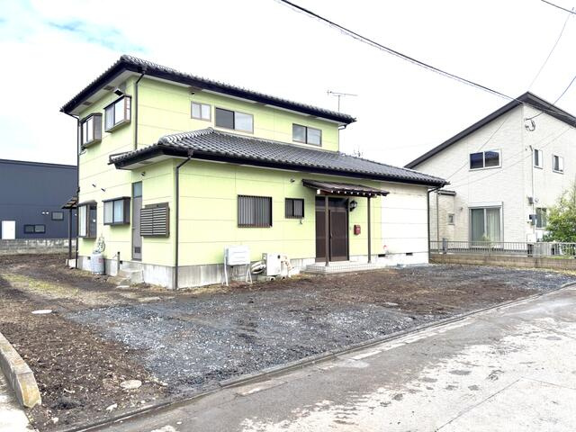 宇都宮市上籠谷町　4ＬＤＫ　中古住宅の外観