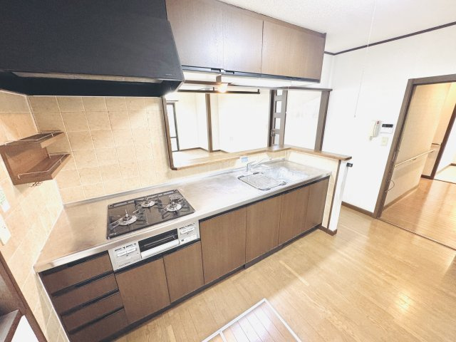 伊勢崎市若葉町　中古住宅のキッチン