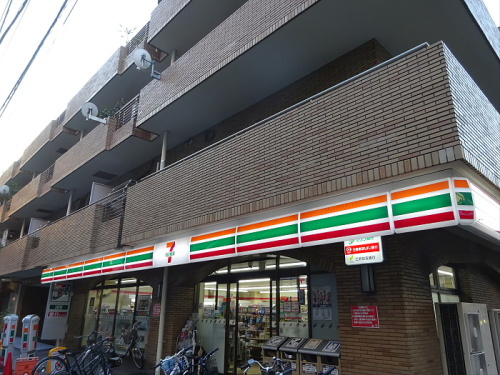 PASEO上目黒の周辺|【コンビニエンスストア】セブンイレブン 上目黒３丁目店まで559ｍ