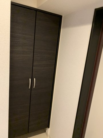 グランツ泉の玄関