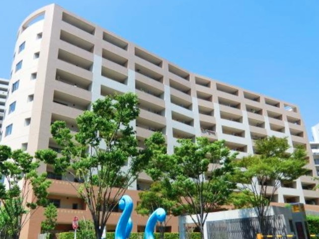 ロイヤルパークスシーサー南千住の外観