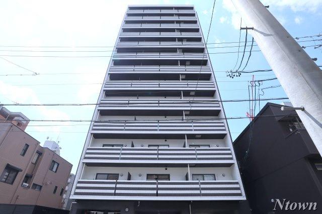 【外観】 | GRANDUKE千代田regaria | 外観は落ち着いています
