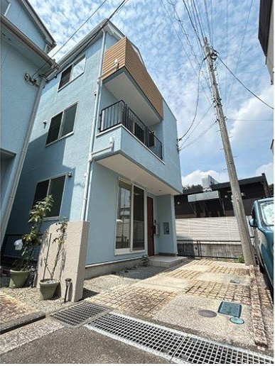 ★仲介手数料無料★横浜市鶴見区駒岡１丁目ＪＲ京浜東北線「鶴見」再生中古戸建の外観|仲介手数料無料！お問合せ下さい/080-7058-7312 