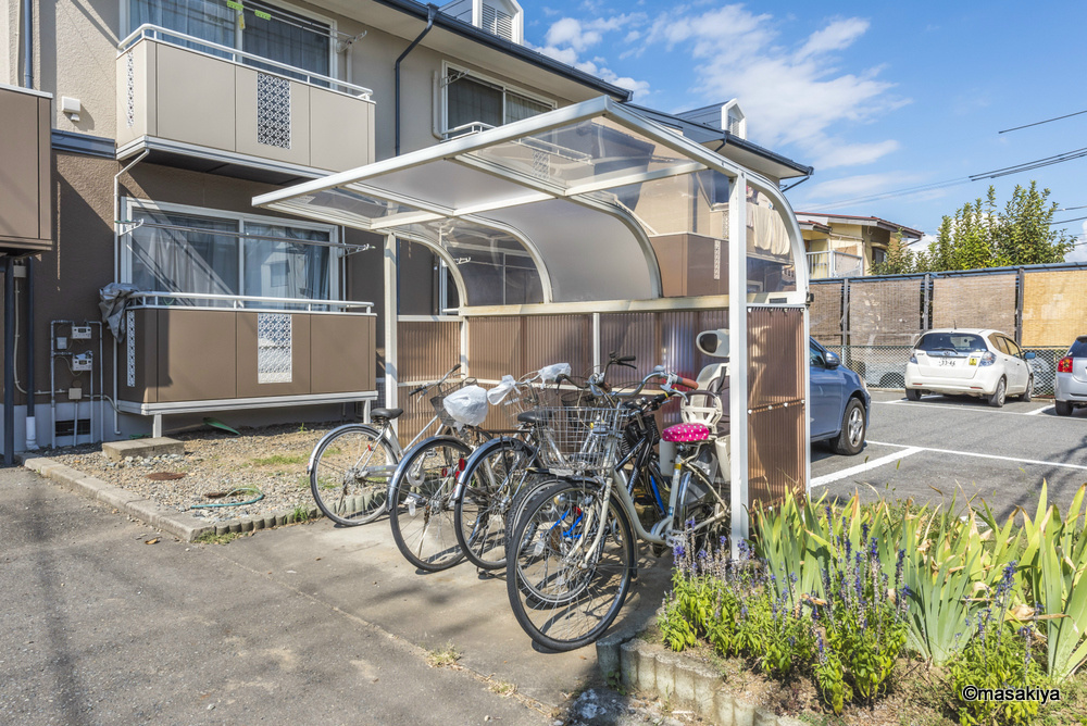 ライブリーパーク高橋のその他共用部分|室内写真は同じ建物内の別のお部屋のものです。参考にご覧ください。